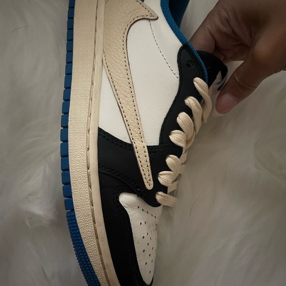 2021 Fragment Design x Travis Scott x Air Jordan 1 Retro Low - Picture 1 of 7